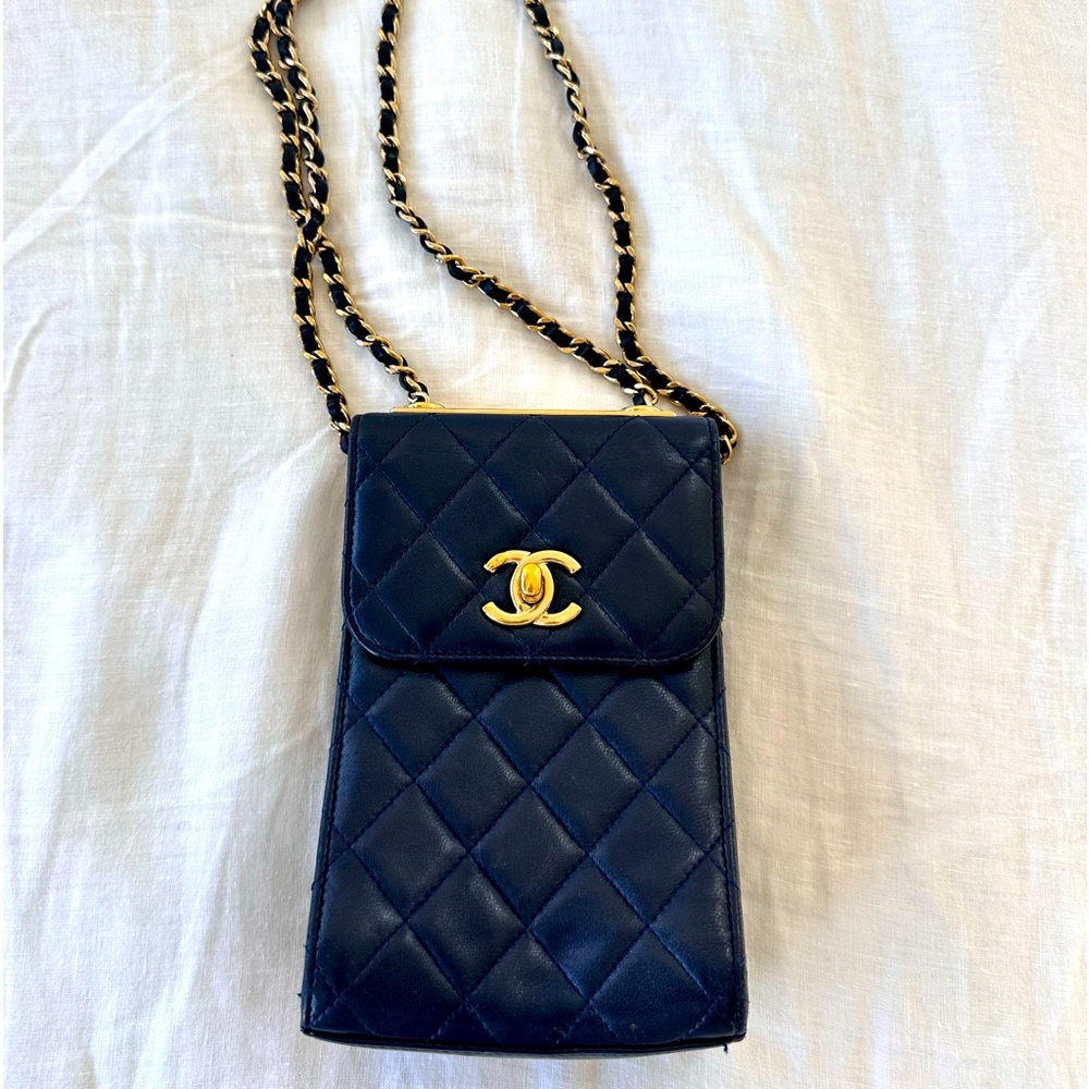 Chanel IPhone Chain Bag